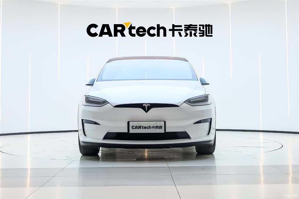Tesla Model X, 2023 2