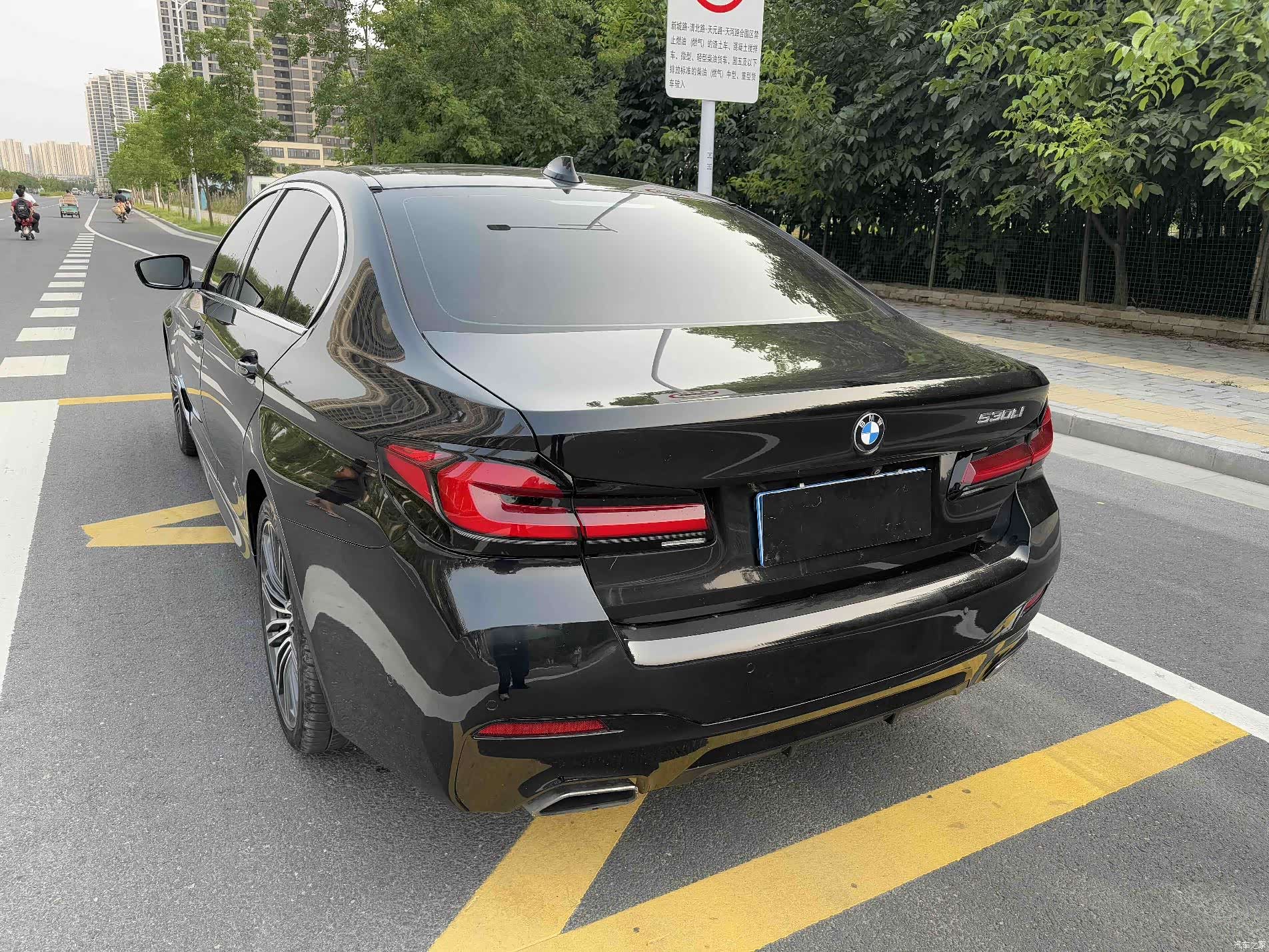 BMW 5 Series, 2017 9