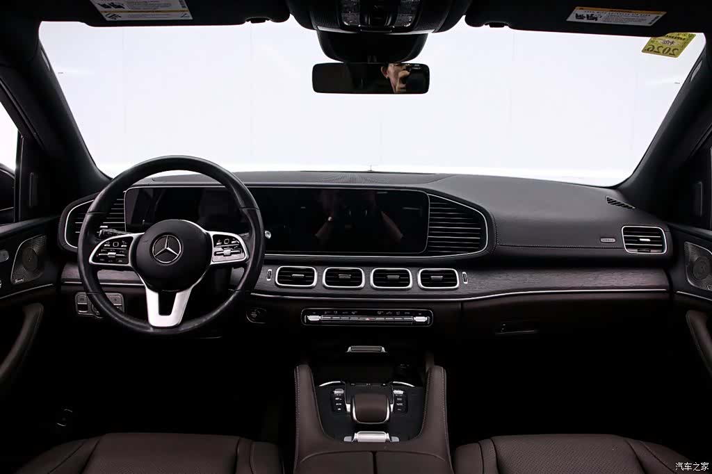Mercedes-Benz GLS, 2022 все фото