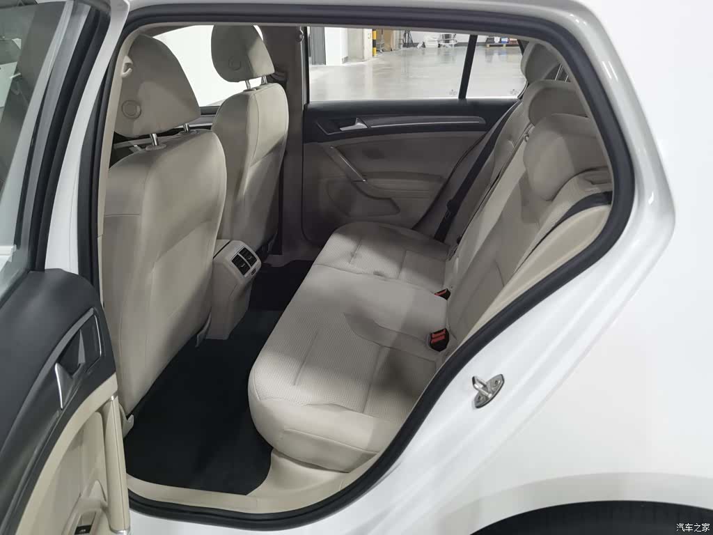 Volkswagen Golf, 2016 15