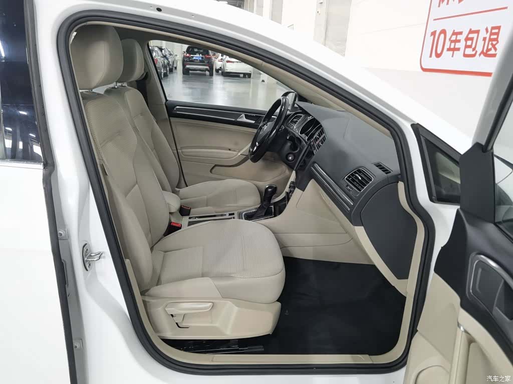 Volkswagen Golf, 2016 23