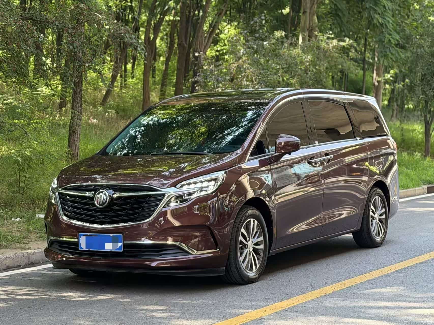 Buick GL8, 2022 1