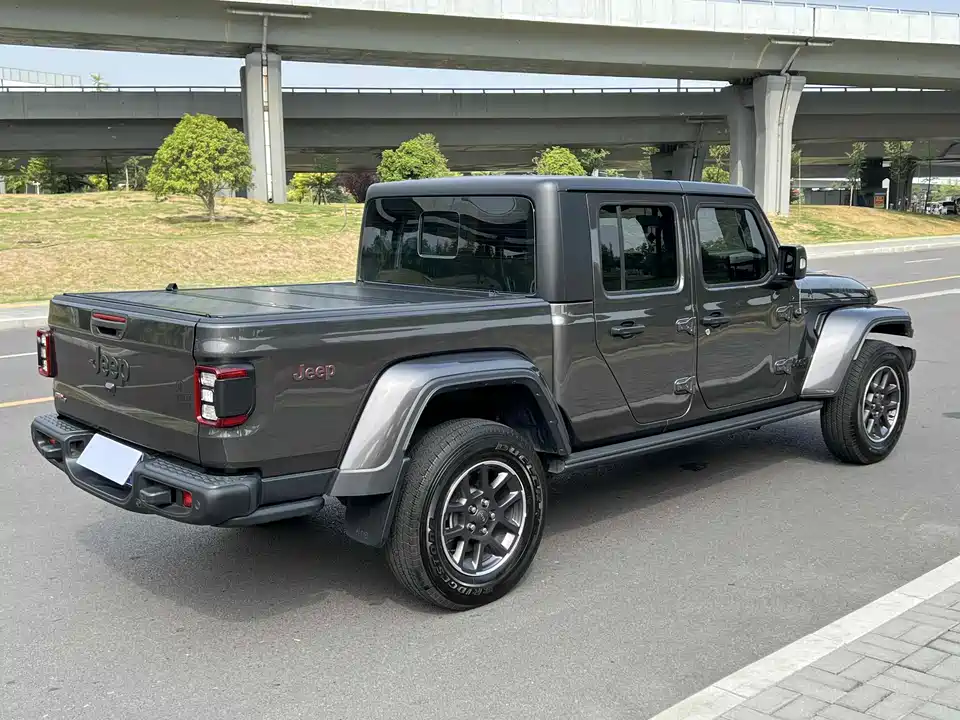 Jeep Gladiator
