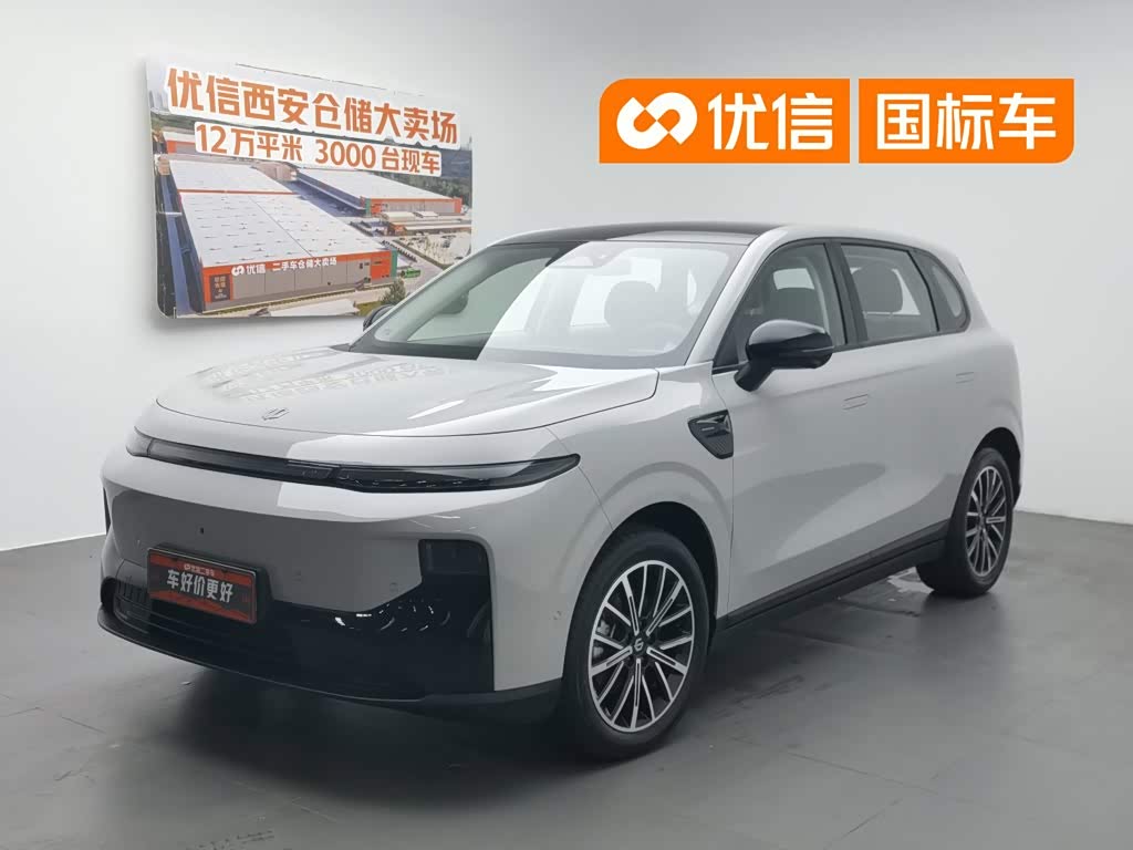 Leapmotor B10