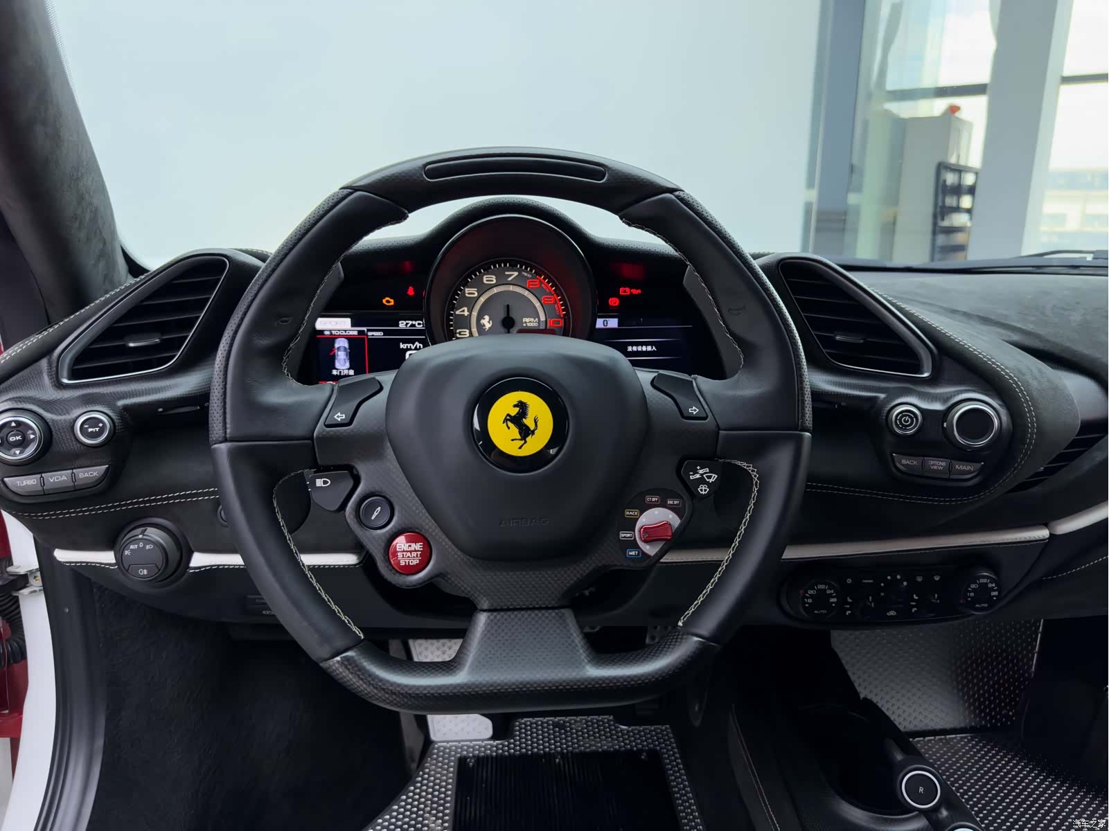 Ferrari 488, 2016 24