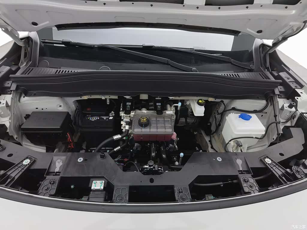 Leapmotor B10, 2025 6