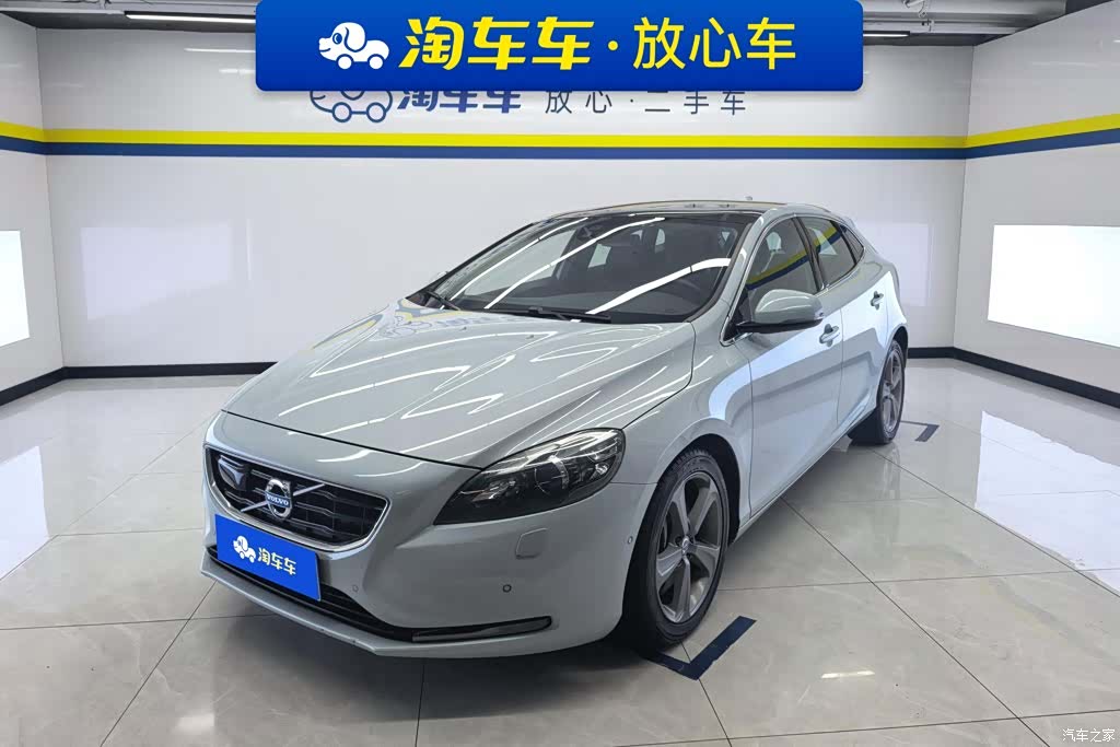 Volvo V40, 2014 1
