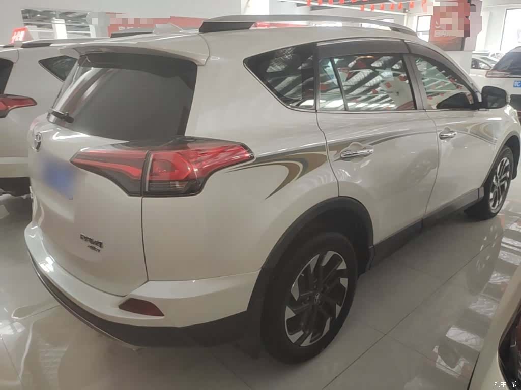 Toyota RAV4, 2017 7