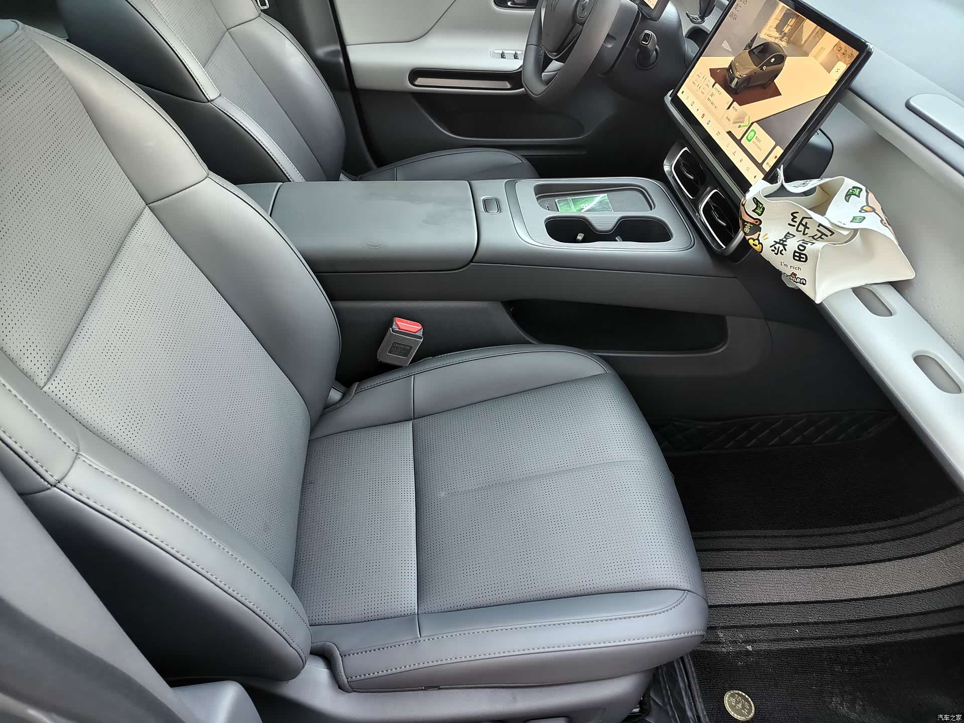 Leapmotor Lafa5, 2026 все фото