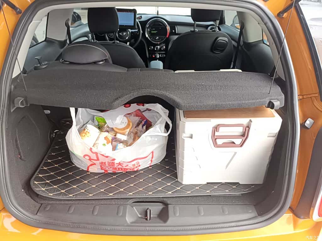 Mini ONE, 2017 19