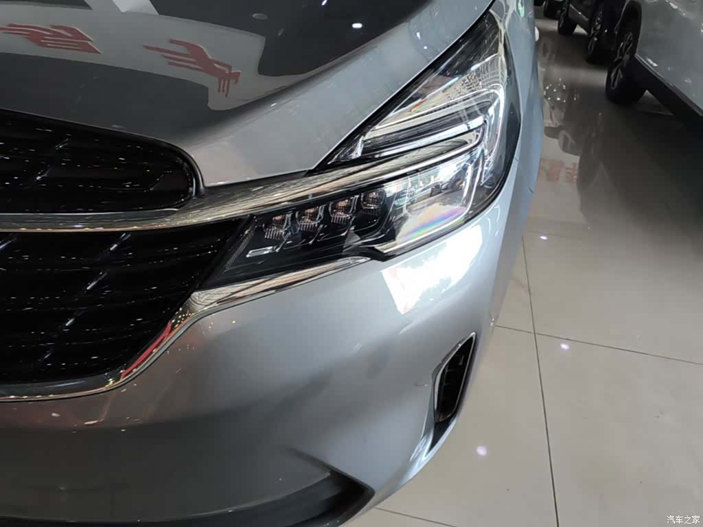 Buick GL8, 2022 24