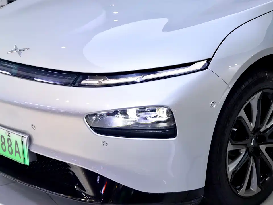 XPENG P7