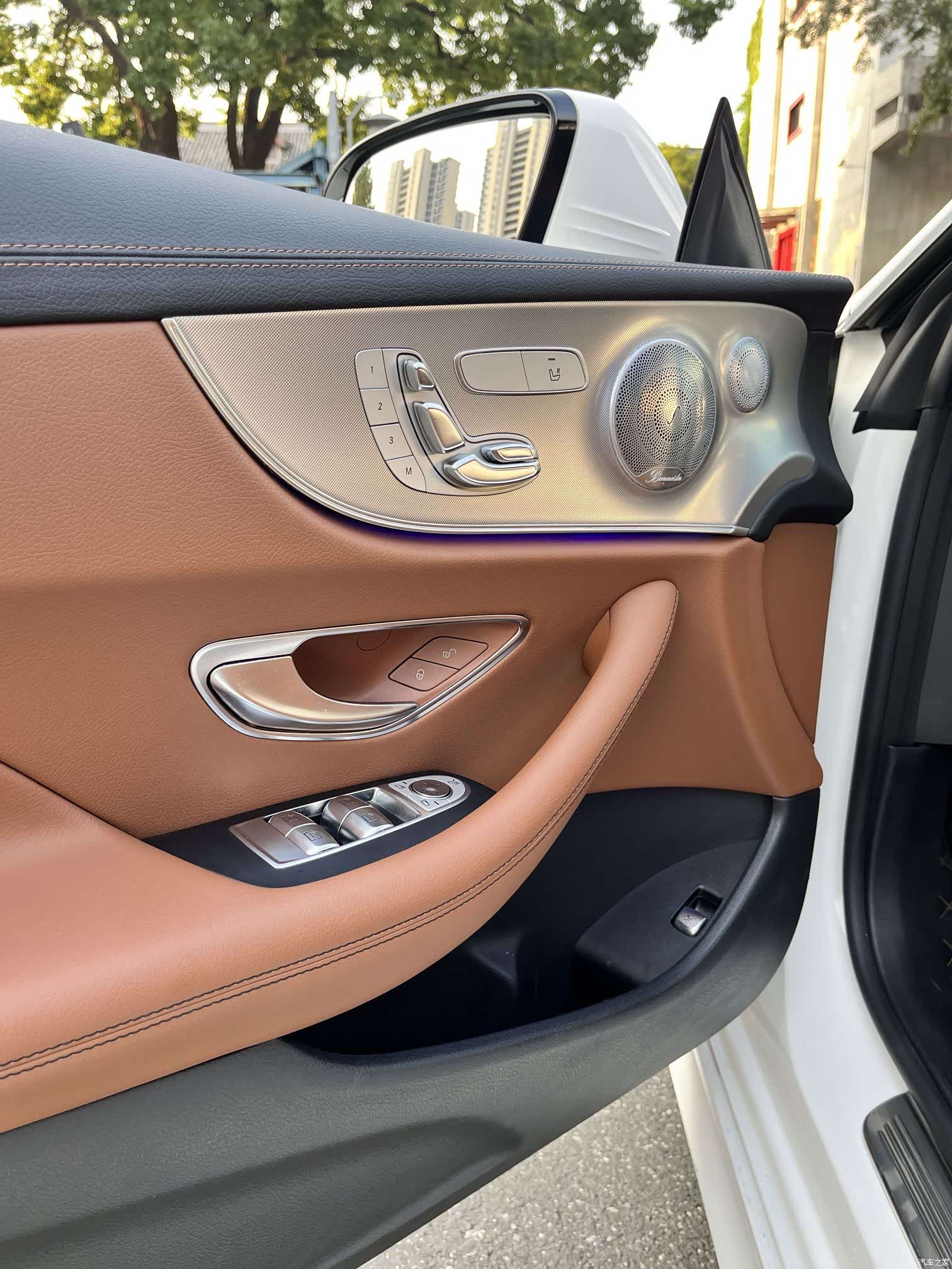 Mercedes-Benz E-Class, 2018 10