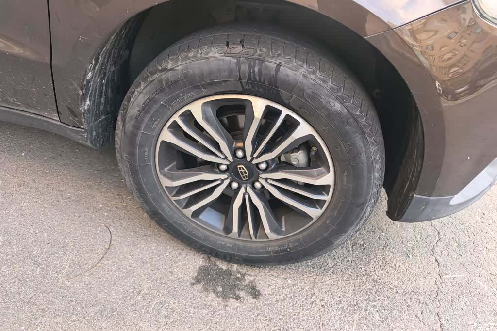 Geely X6, 2016 6