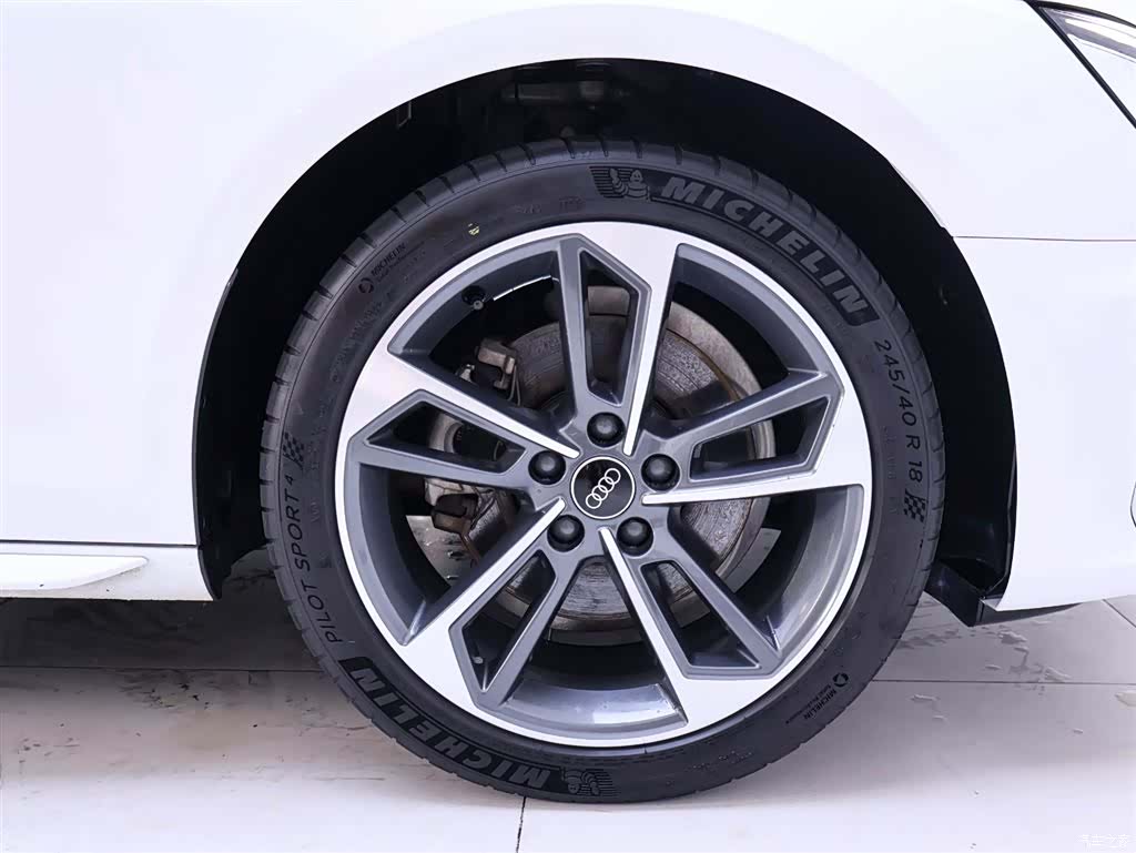 Audi A4L, 2023 6