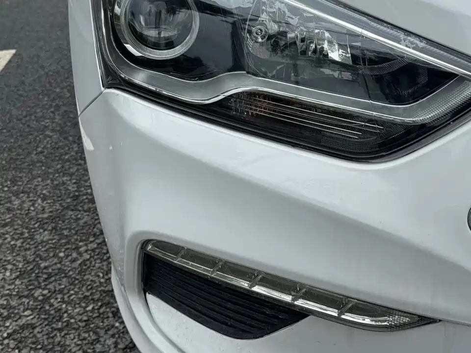 Hyundai Name picture