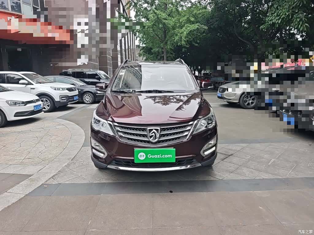 Wuling 560, 2015 3