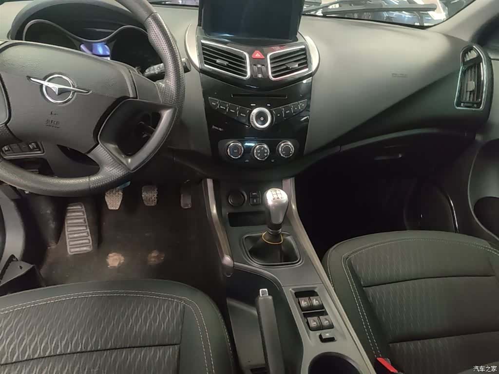 Haima S5, 2017 13
