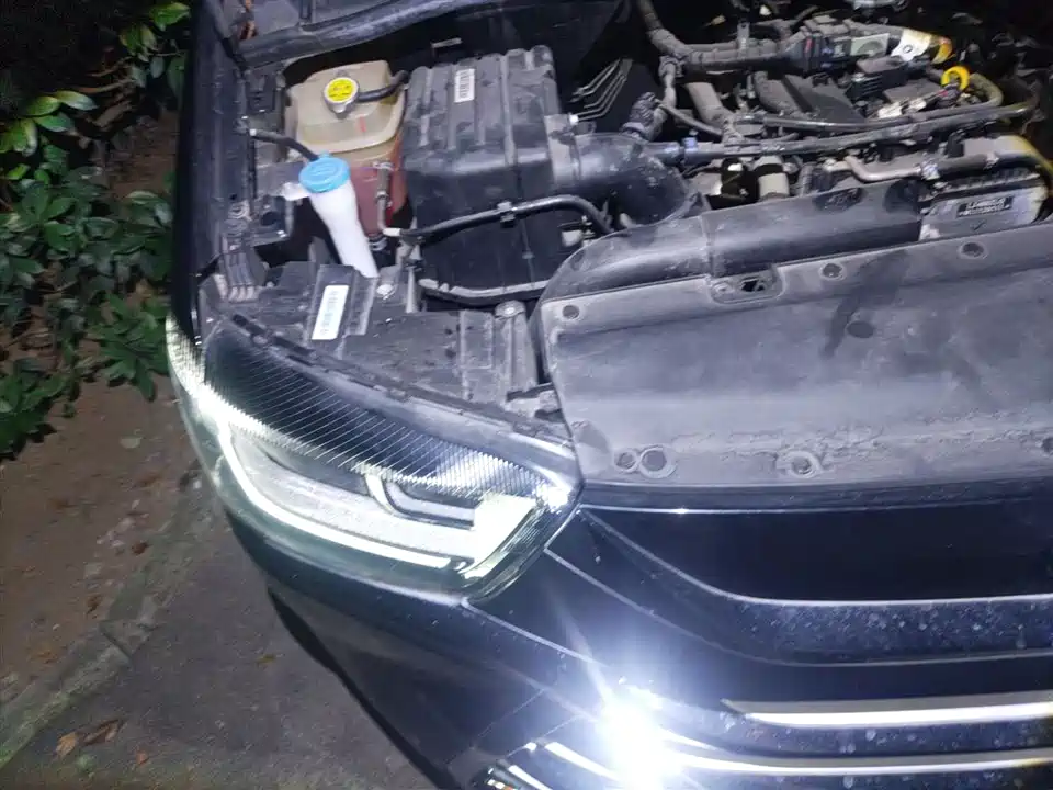 JAC Refine Ruifeng M4