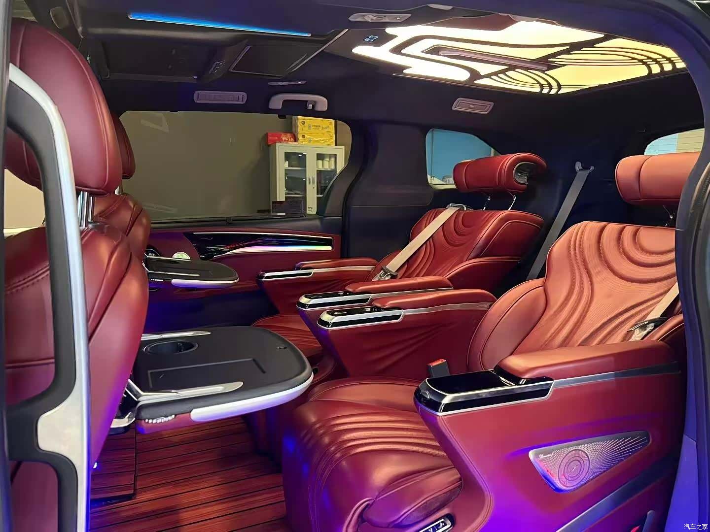Toyota Granvia, 2024 6