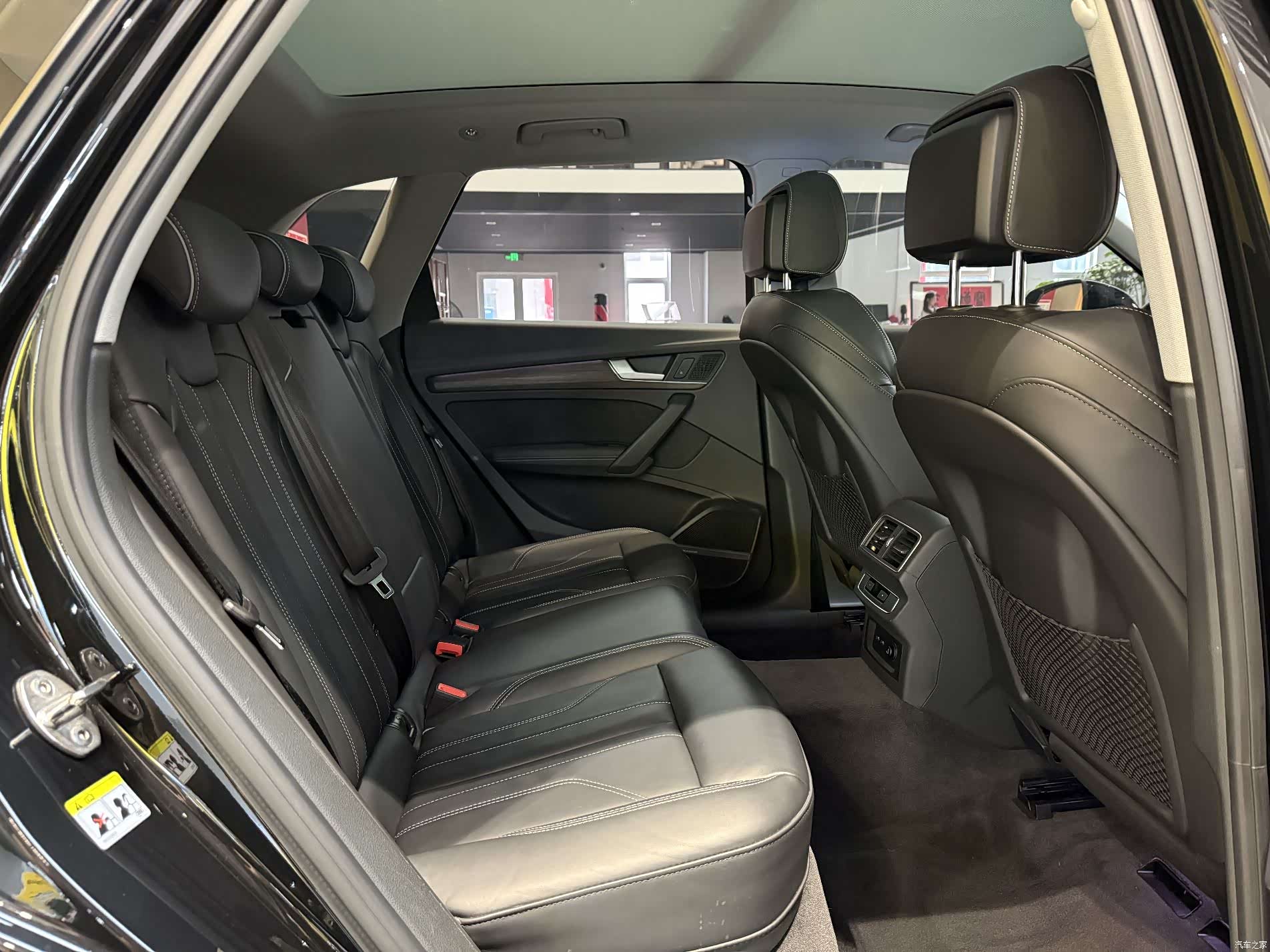 Audi Q5L, 2023 9