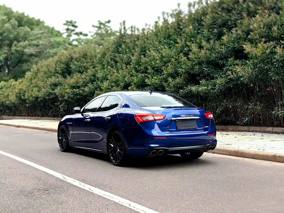 Maserati Ghibli