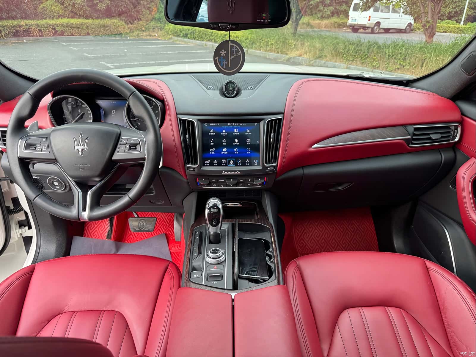 Maserati Levante, 2018 4