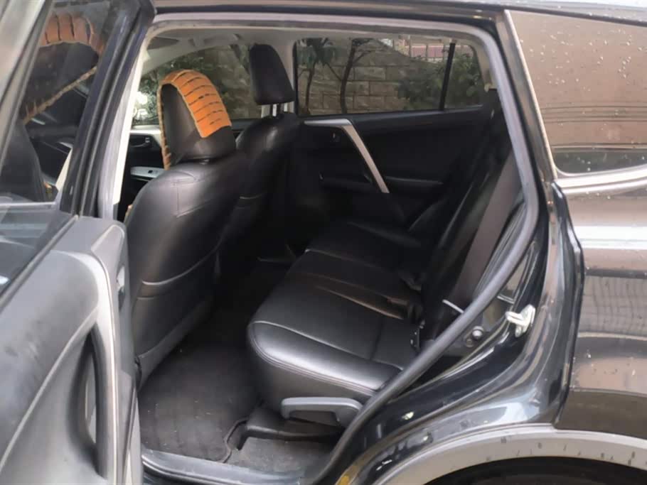 Toyota RAV4 Rongfang