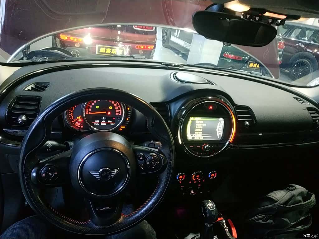 Mini Clubman, 2016 12