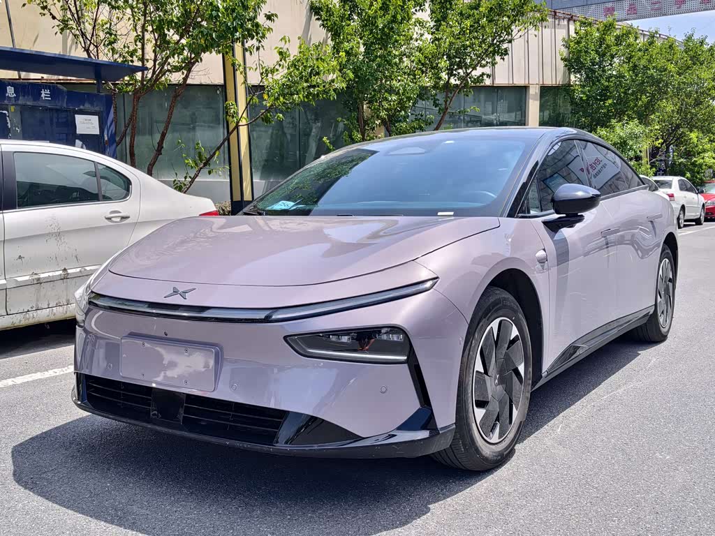 Xpeng P7