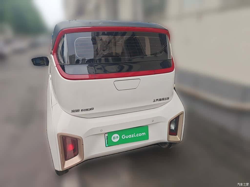 Wuling E200, 2020 3