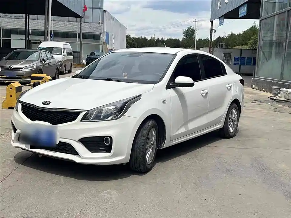 Kia K2