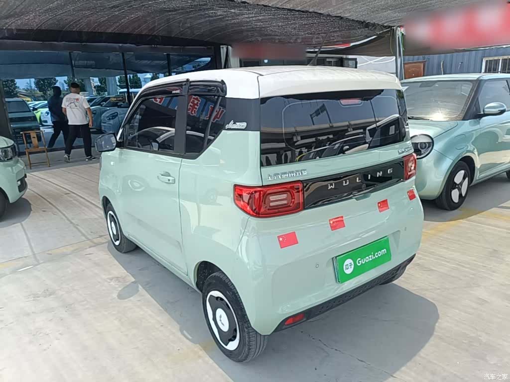 Wuling MINIEV, 2021 все фото