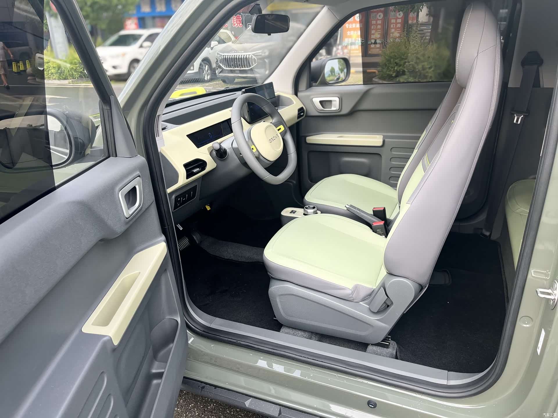 Geely Panda, 2024 6