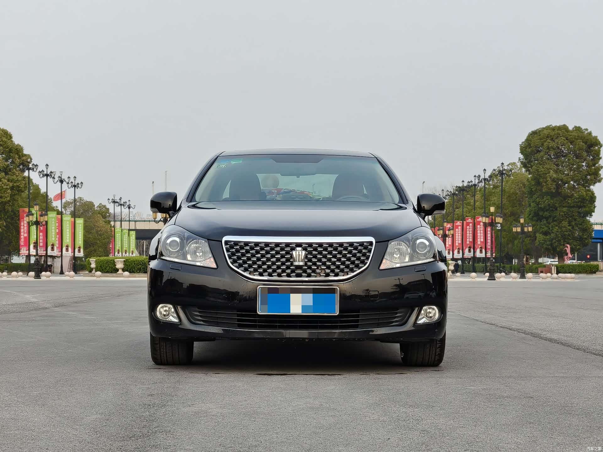 Toyota Crown, 2012 3