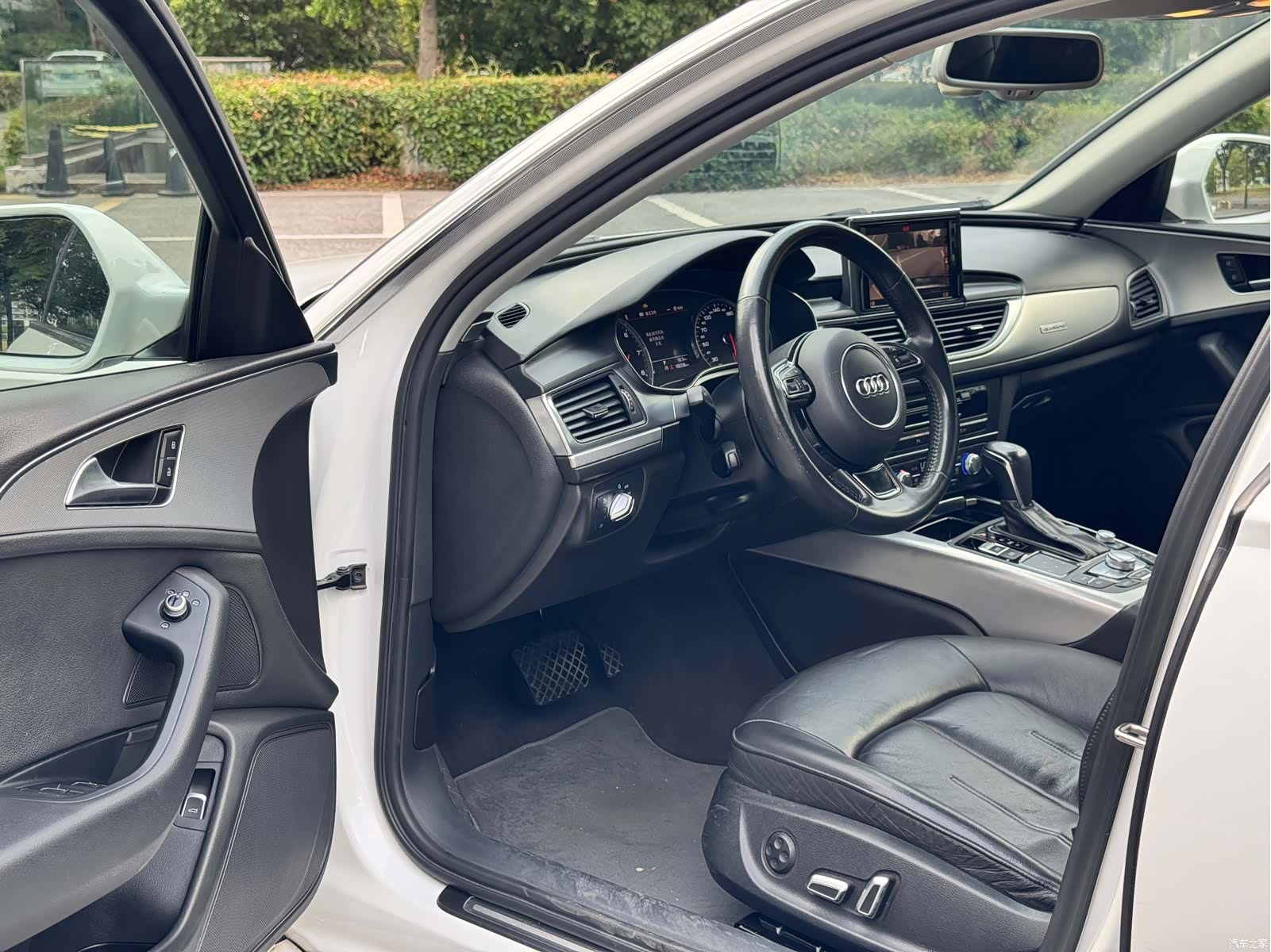 Audi A6L, 2016 15