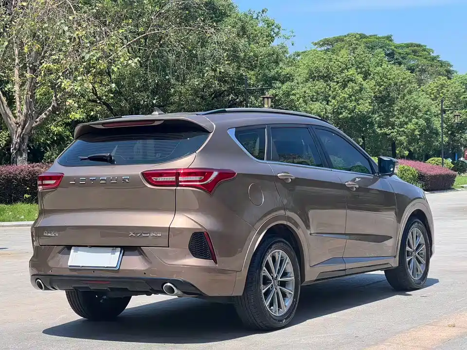 Jetour X70