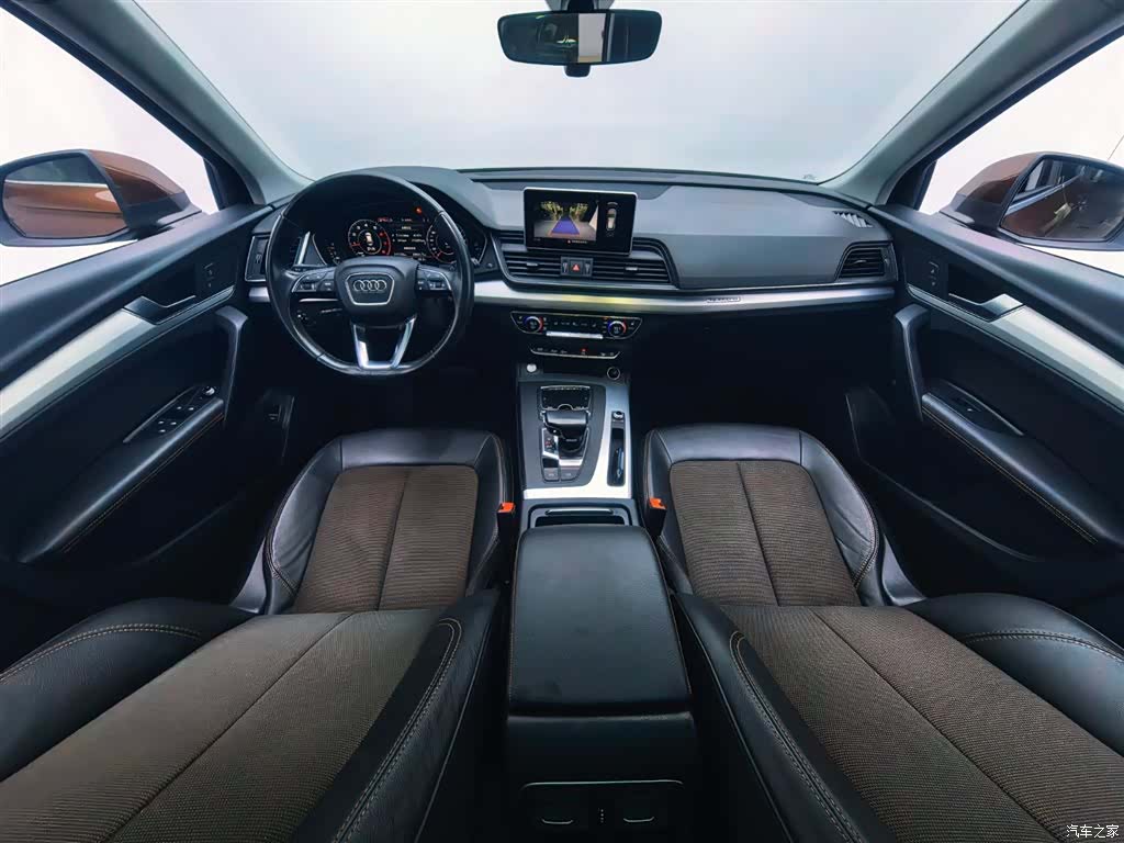 Audi Q5L, 2019 11