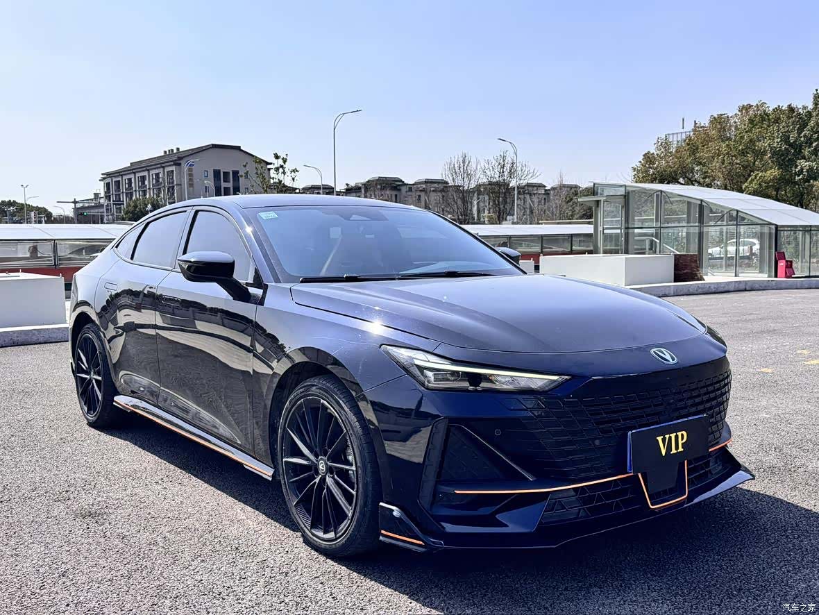 Changan UNI-V, 2022 3