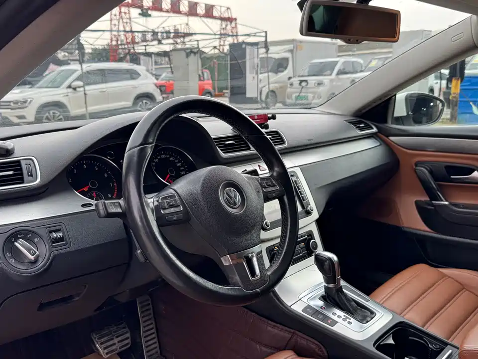 Volkswagen CC