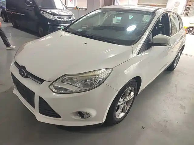 Ford Focus 2015 — купить из Китая под заказ