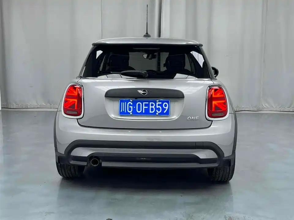 MINI MINI