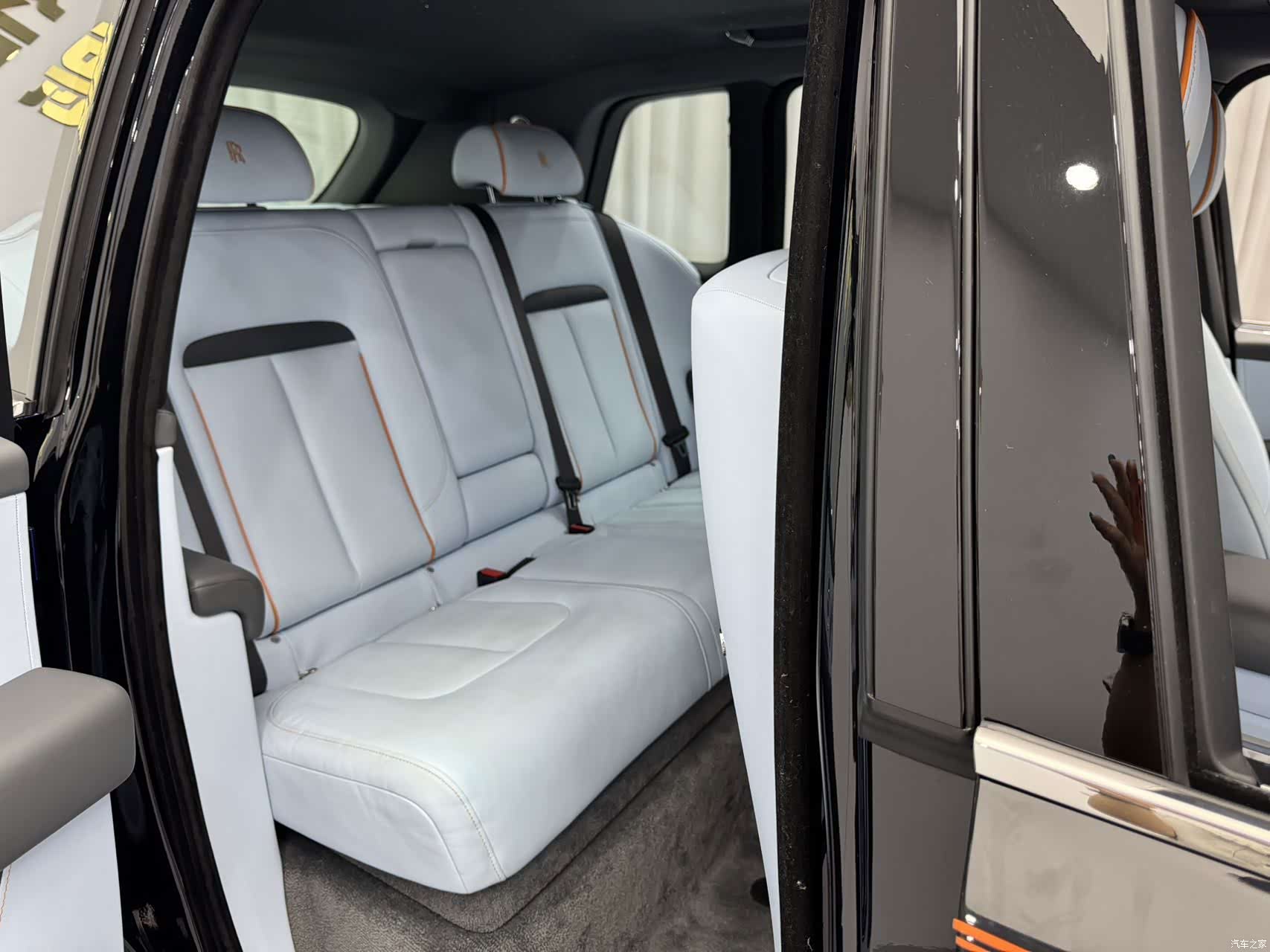 Rolls-Royce Cullinan, 2021 24