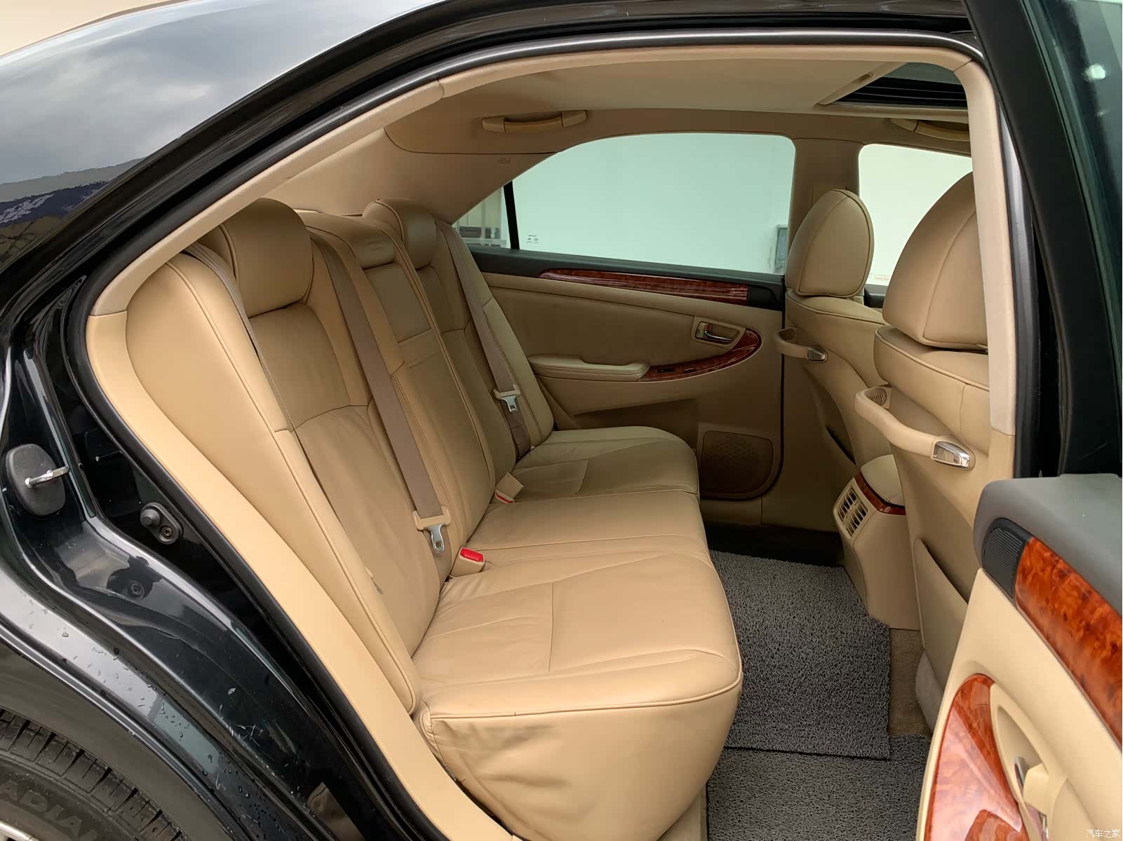 Toyota Crown, 2006 9