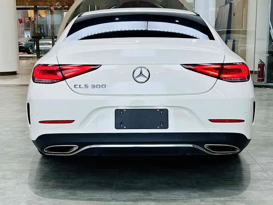 Mercedes-Benz CLS