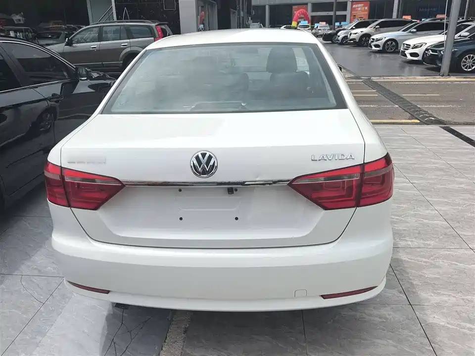 Volkswagen Lavida