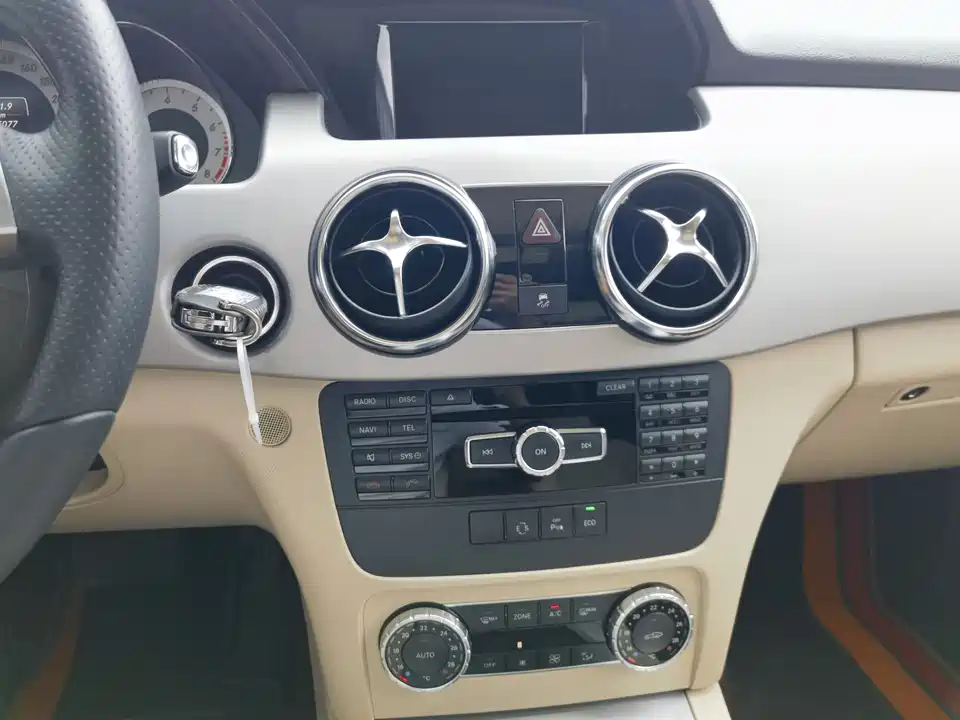 Mercedes-Benz GLK class