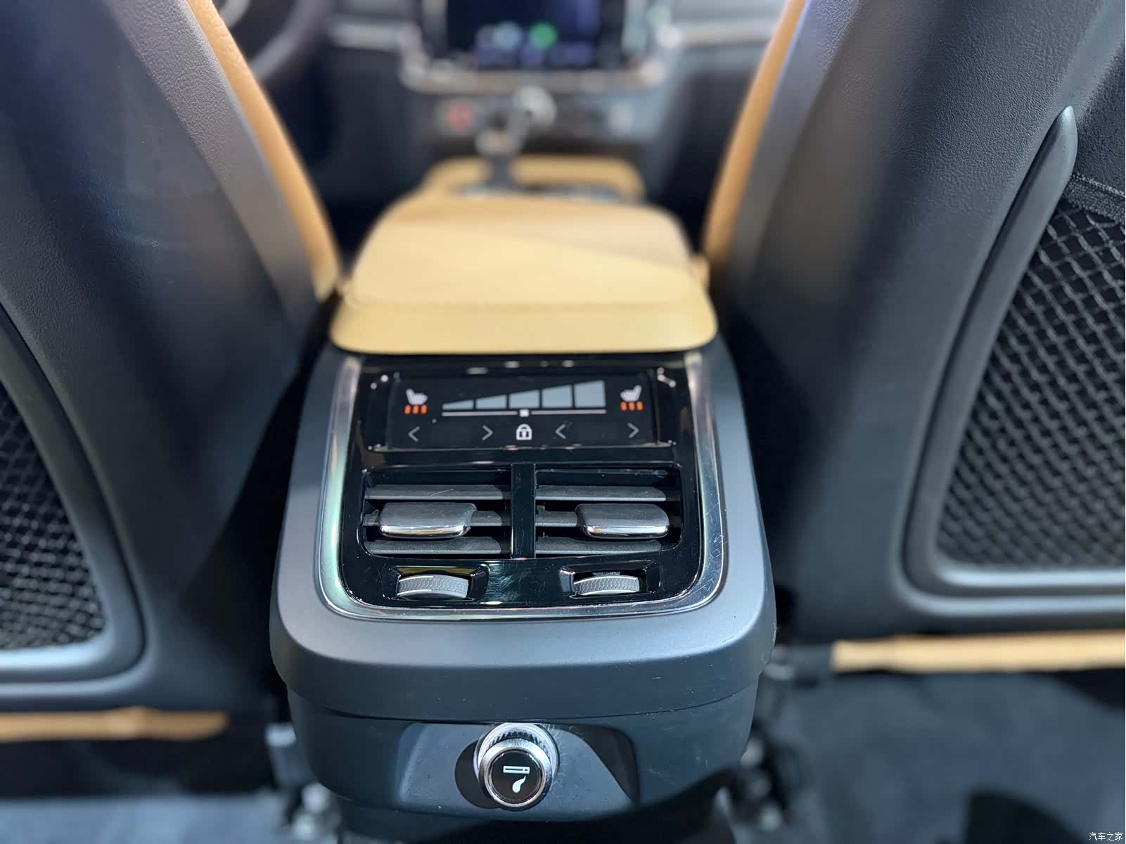 Volvo V90, 2018 25