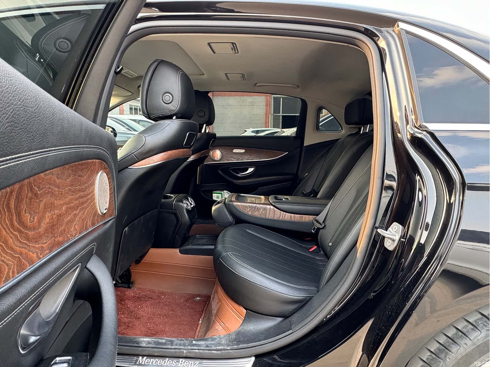 Mercedes-Benz E-Class, 2019 8