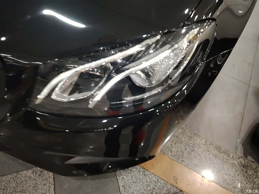 Mercedes-Benz E-Class, 2019 18